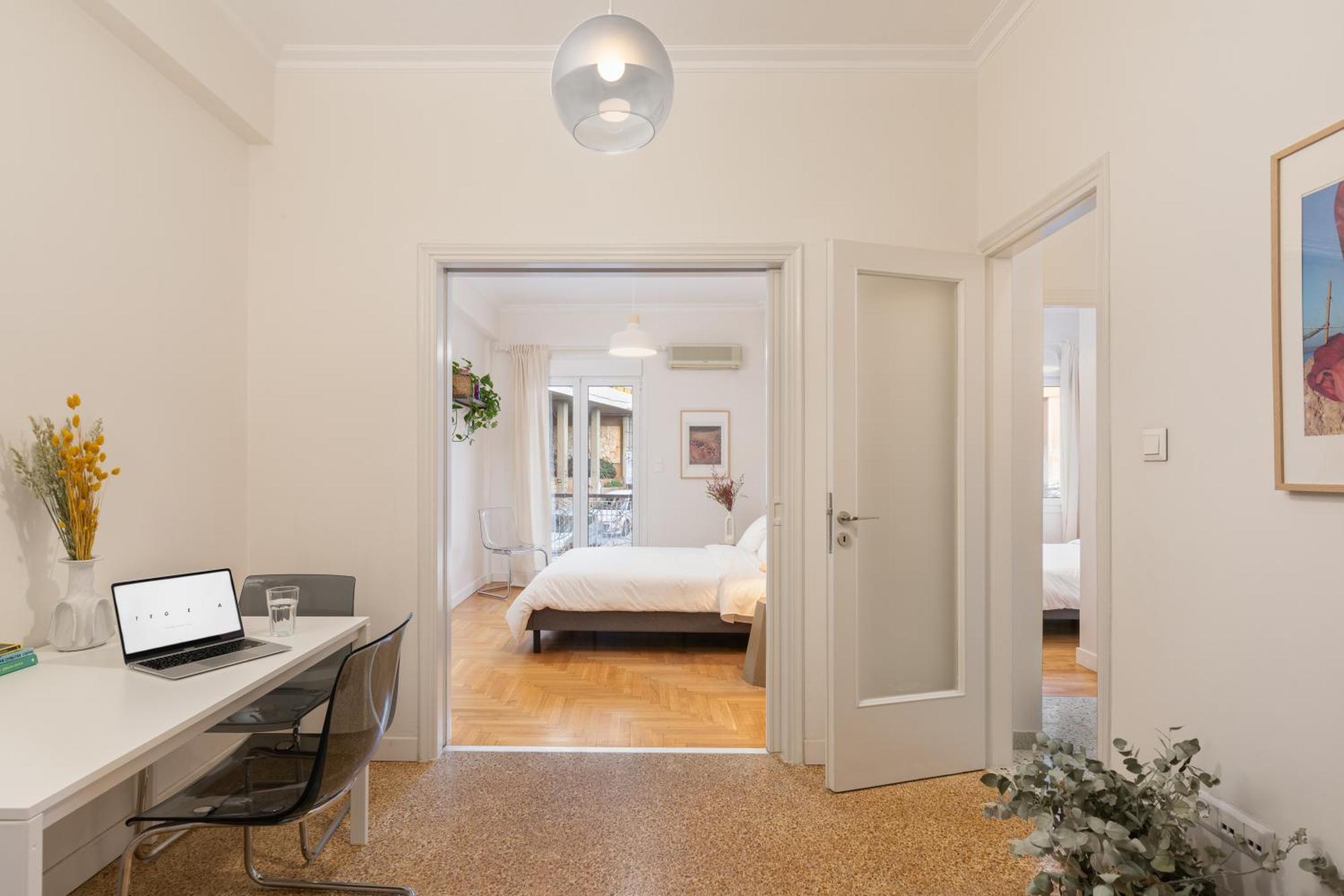 Peaceful Apartment In Neapoli, Exarcheia アテネ エクステリア 写真