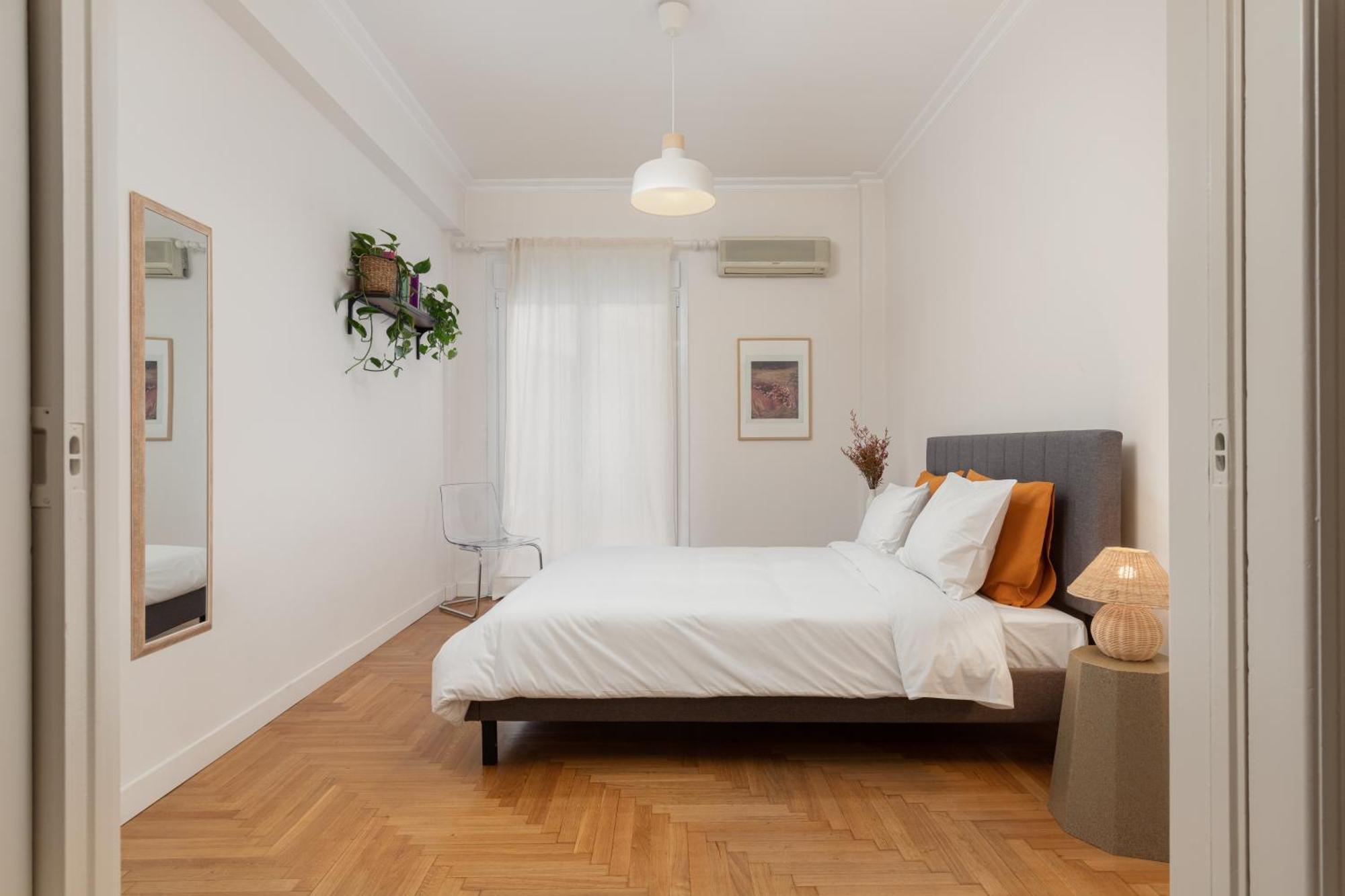 Peaceful Apartment In Neapoli, Exarcheia アテネ エクステリア 写真